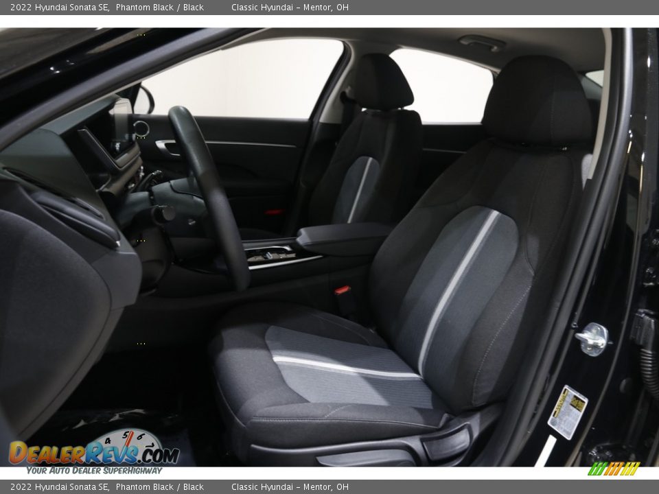 2022 Hyundai Sonata SE Phantom Black / Black Photo #5