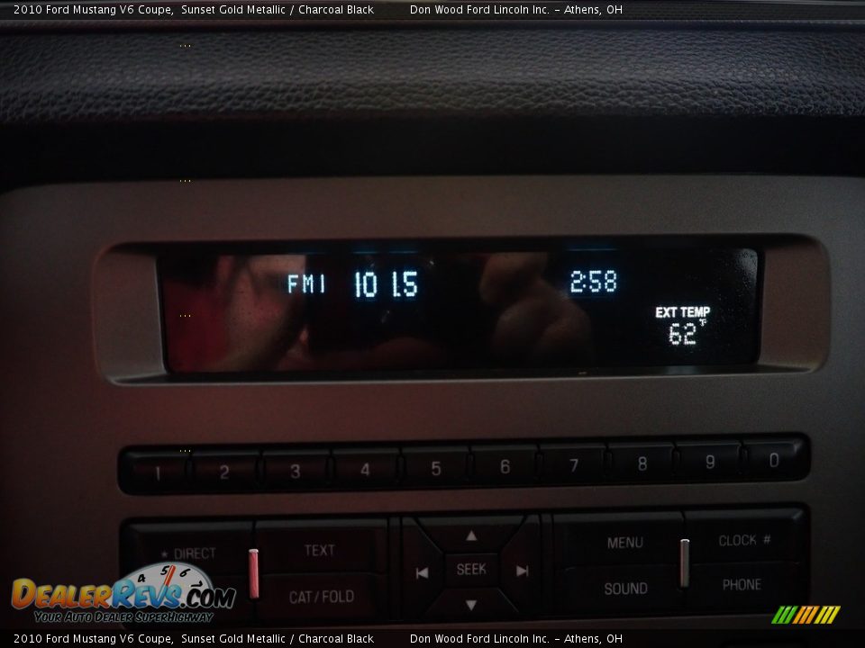 2010 Ford Mustang V6 Coupe Sunset Gold Metallic / Charcoal Black Photo #21