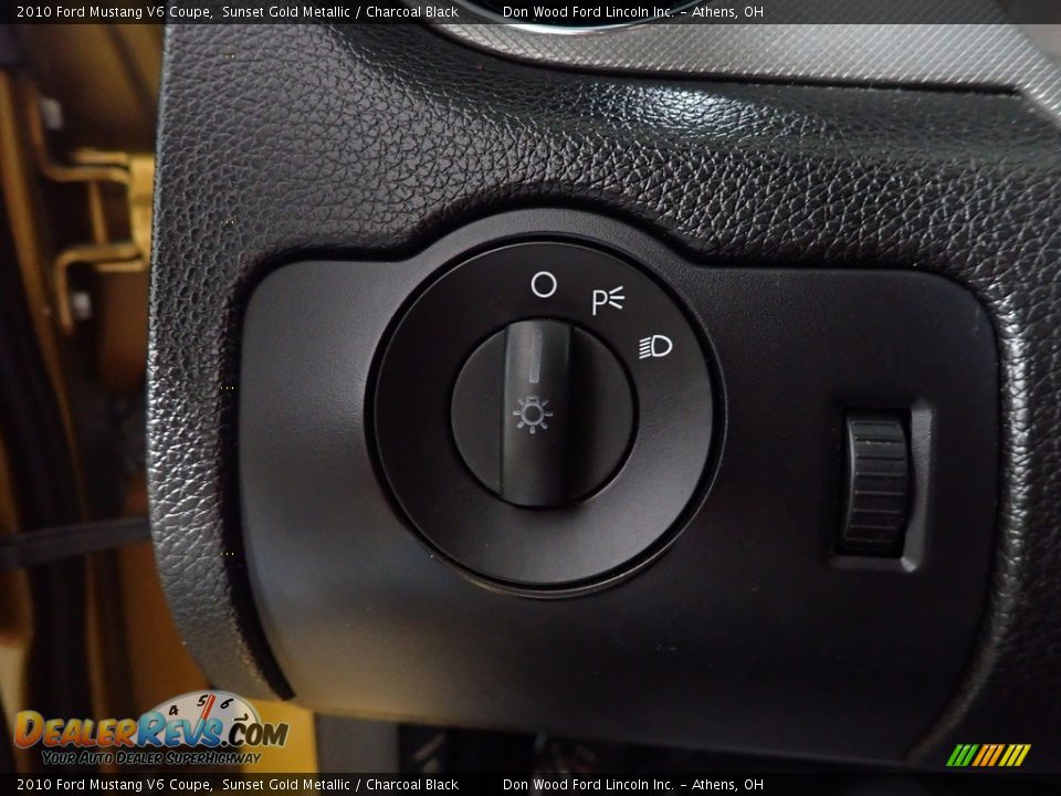 2010 Ford Mustang V6 Coupe Sunset Gold Metallic / Charcoal Black Photo #26