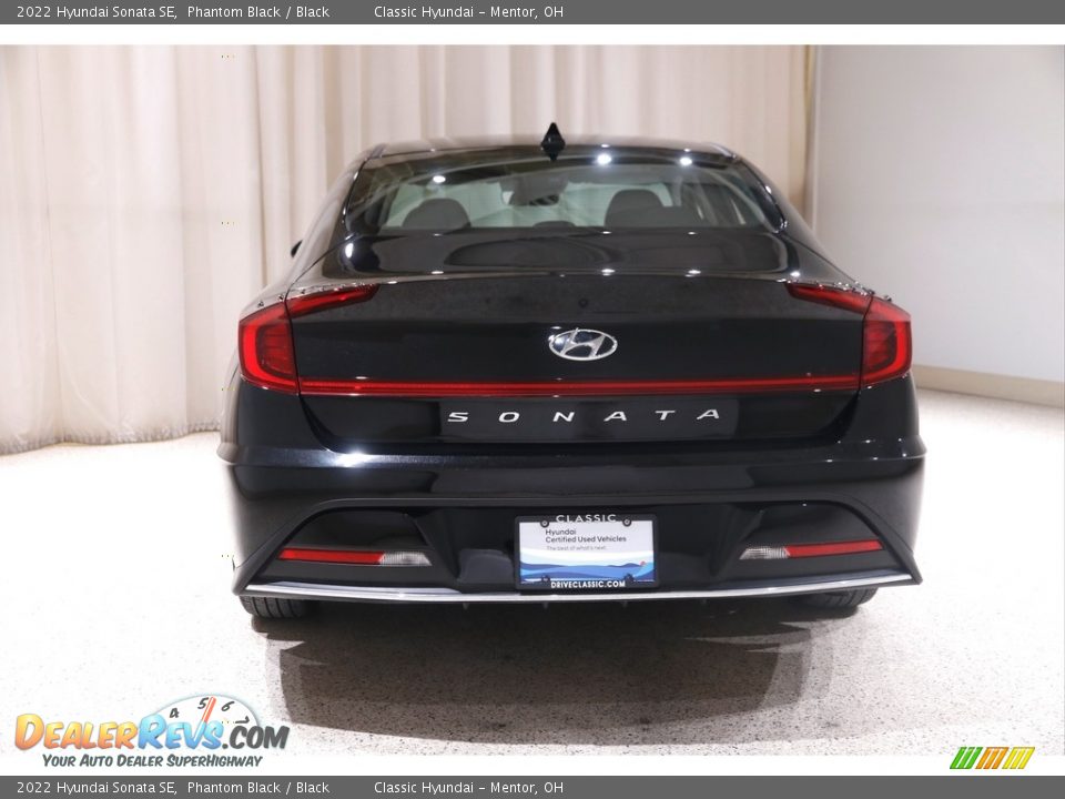2022 Hyundai Sonata SE Phantom Black / Black Photo #16