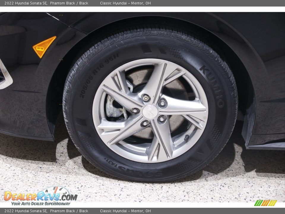 2022 Hyundai Sonata SE Phantom Black / Black Photo #18