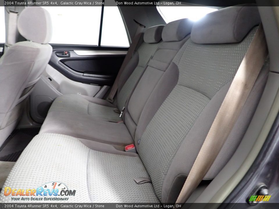 2004 Toyota 4Runner SR5 4x4 Galactic Gray Mica / Stone Photo #18
