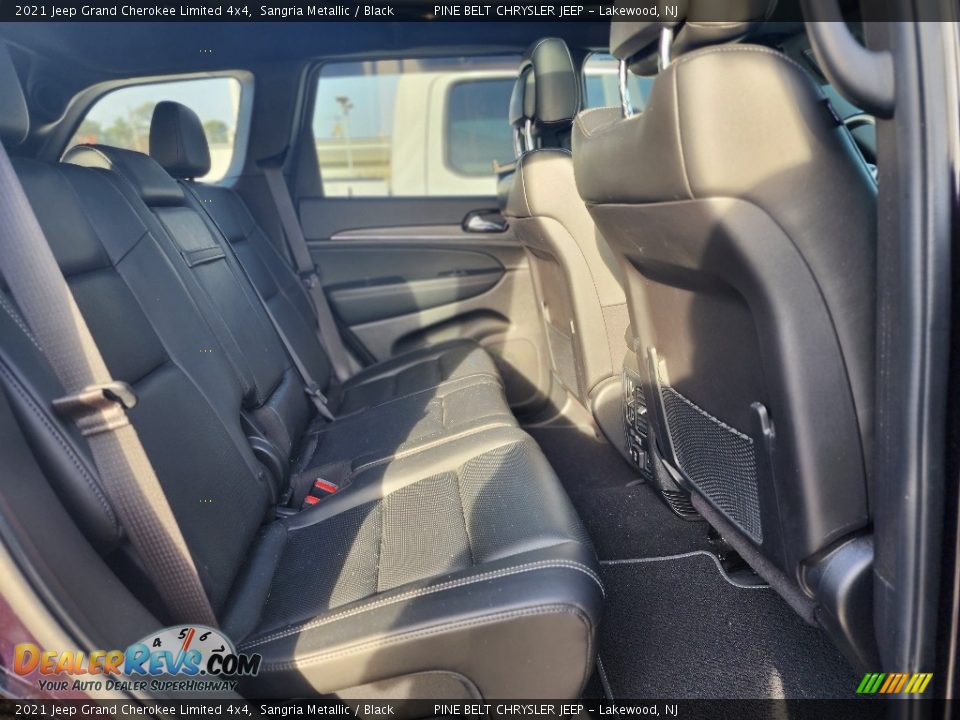 2021 Jeep Grand Cherokee Limited 4x4 Sangria Metallic / Black Photo #11