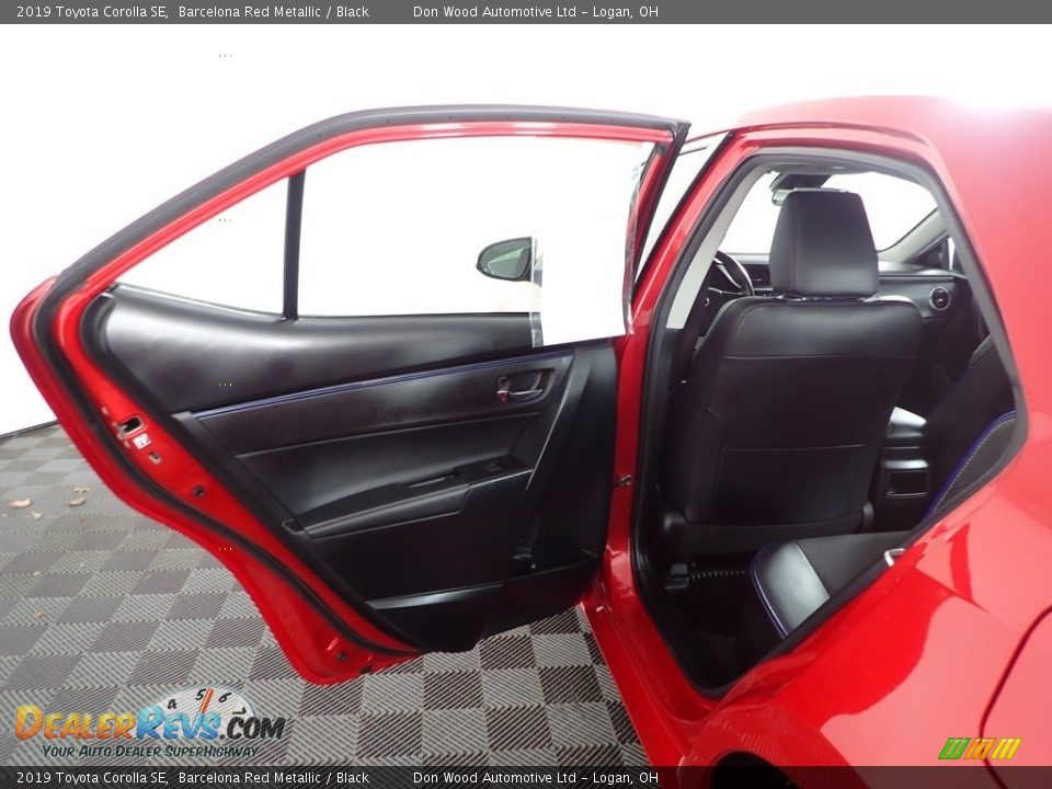 2019 Toyota Corolla SE Barcelona Red Metallic / Black Photo #22