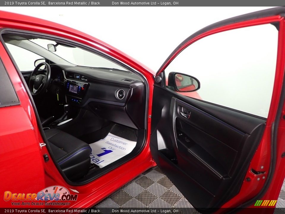 2019 Toyota Corolla SE Barcelona Red Metallic / Black Photo #25