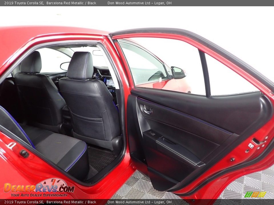 2019 Toyota Corolla SE Barcelona Red Metallic / Black Photo #27