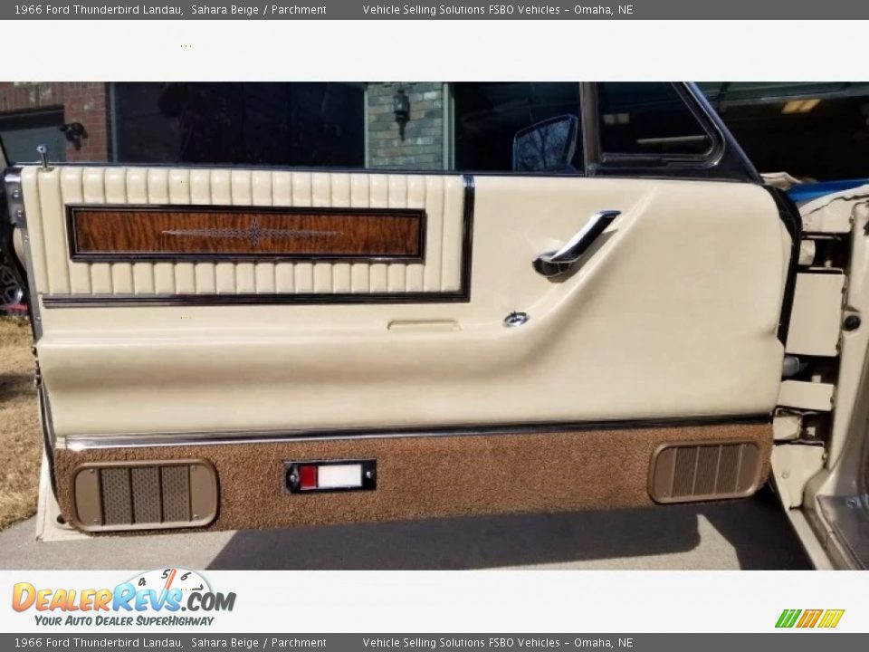 Door Panel of 1966 Ford Thunderbird Landau Photo #15