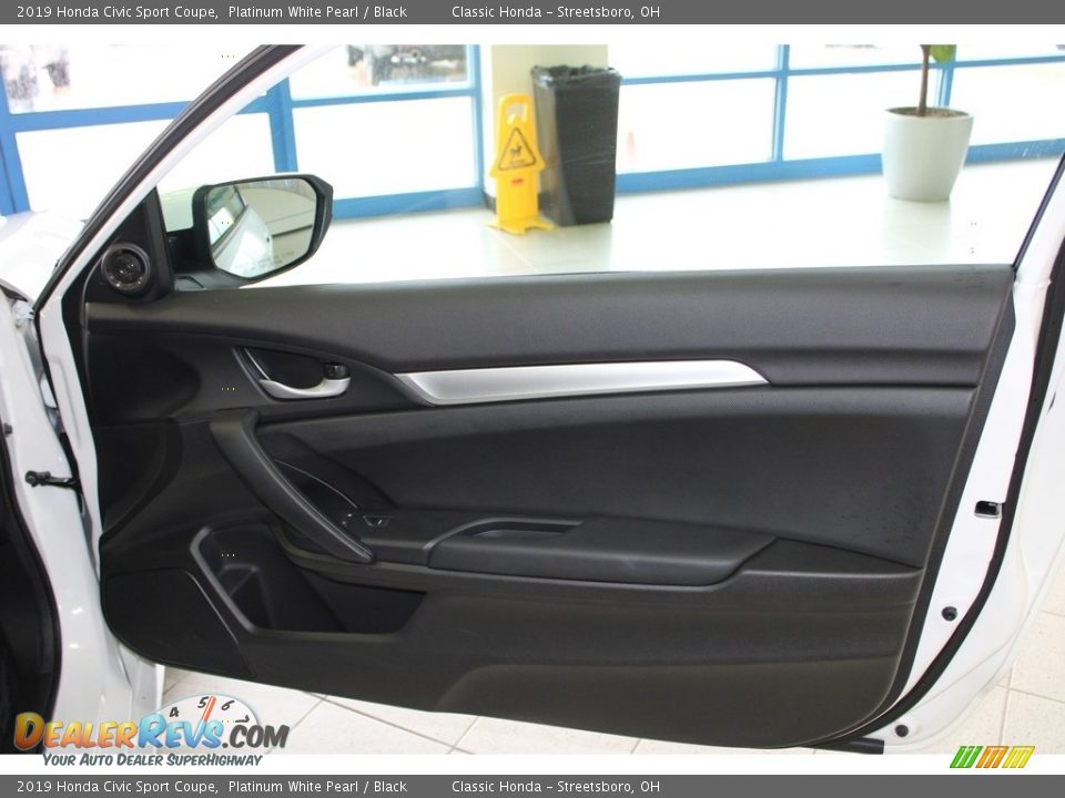 2019 Honda Civic Sport Coupe Platinum White Pearl / Black Photo #14