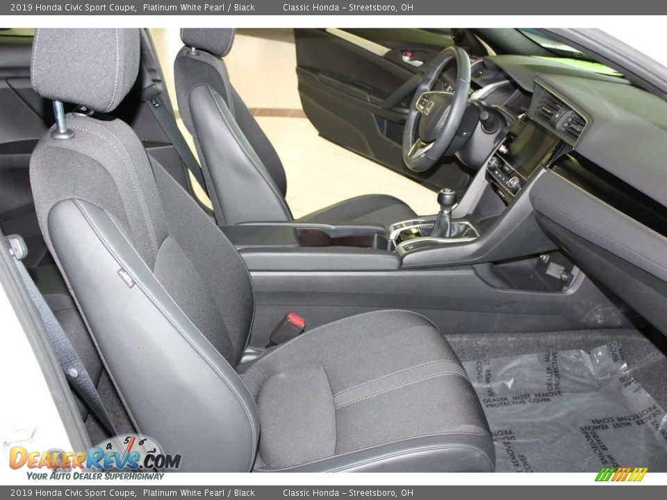 2019 Honda Civic Sport Coupe Platinum White Pearl / Black Photo #16