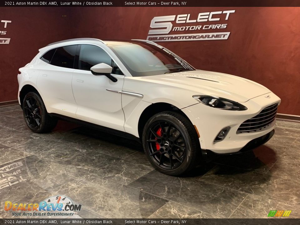 Lunar White 2021 Aston Martin DBX AWD Photo #4