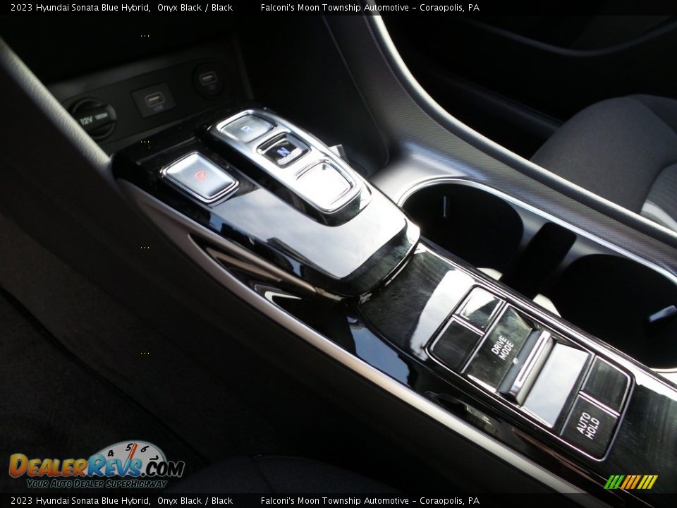 2023 Hyundai Sonata Blue Hybrid Shifter Photo #15