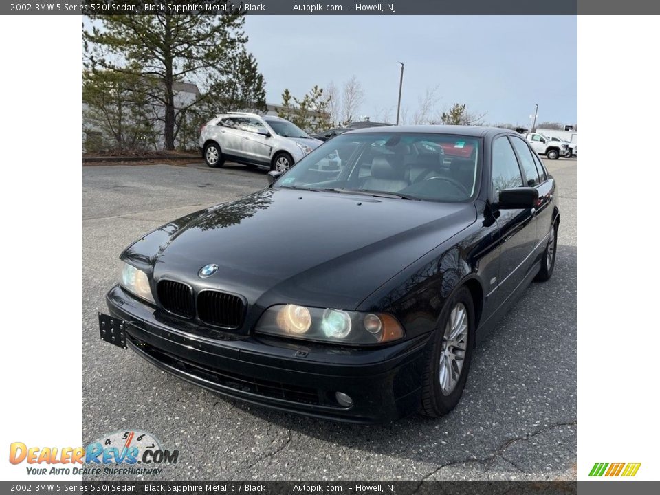 Front 3/4 View of 2002 BMW 5 Series 530i Sedan Photo #1