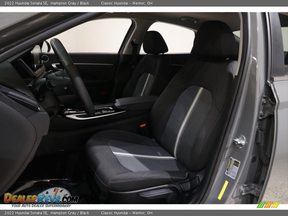 2022 Hyundai Sonata SE Hampton Gray / Black Photo #5