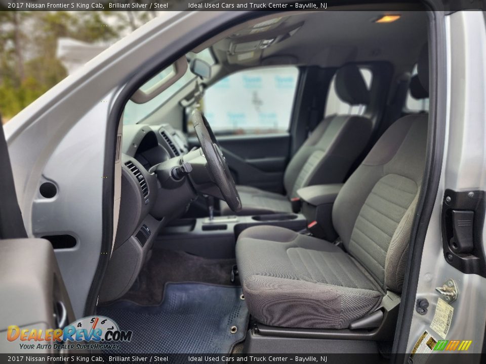Front Seat of 2017 Nissan Frontier S King Cab Photo #19
