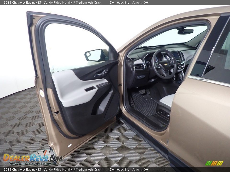 2018 Chevrolet Equinox LT Sandy Ridge Metallic / Medium Ash Gray Photo #16