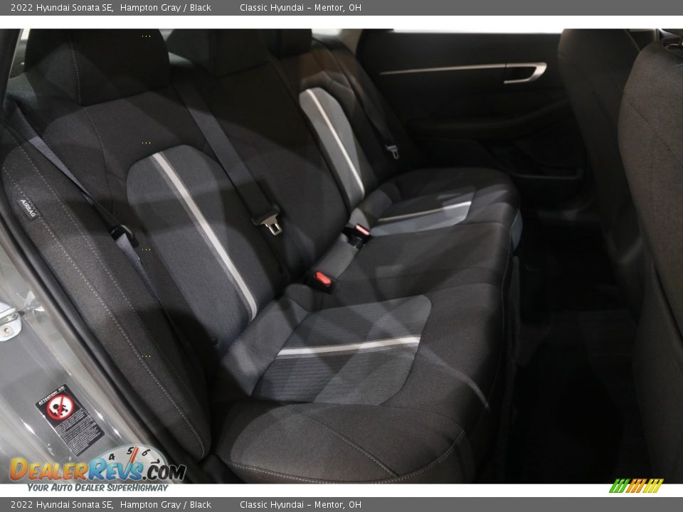 2022 Hyundai Sonata SE Hampton Gray / Black Photo #14