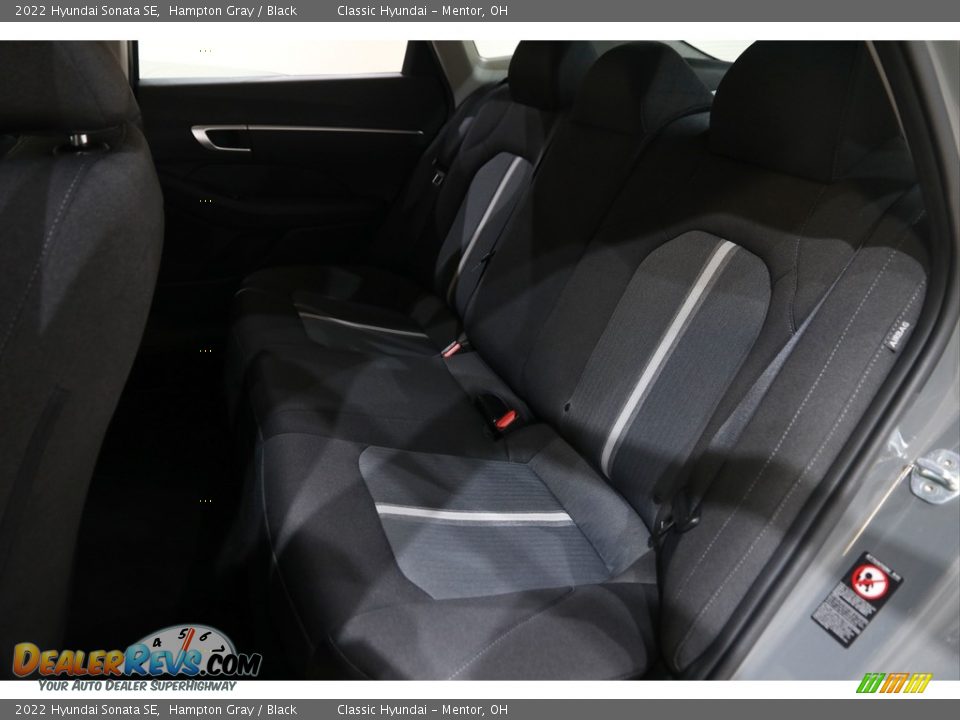 2022 Hyundai Sonata SE Hampton Gray / Black Photo #15