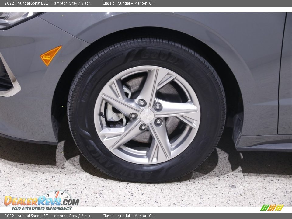 2022 Hyundai Sonata SE Hampton Gray / Black Photo #18