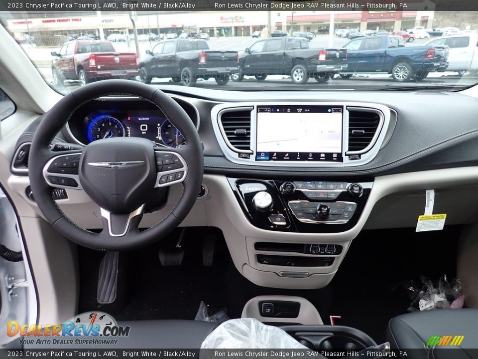 Dashboard of 2023 Chrysler Pacifica Touring L AWD Photo #13