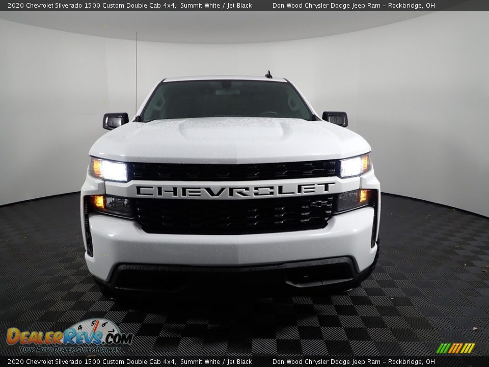 2020 Chevrolet Silverado 1500 Custom Double Cab 4x4 Summit White / Jet Black Photo #4