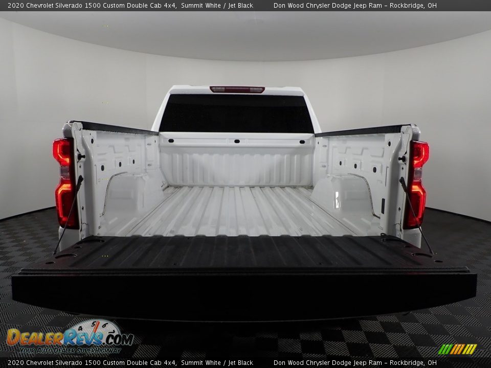 2020 Chevrolet Silverado 1500 Custom Double Cab 4x4 Summit White / Jet Black Photo #8