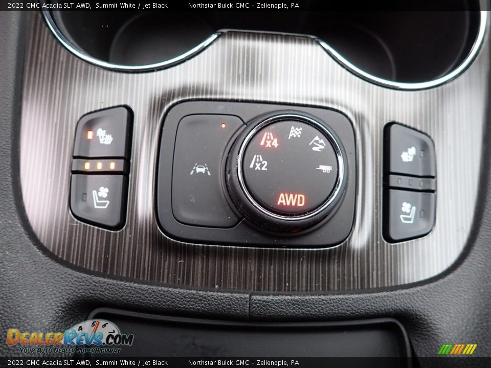 Controls of 2022 GMC Acadia SLT AWD Photo #27
