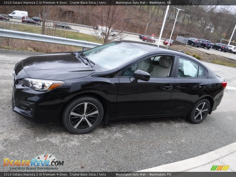 2019 Subaru Impreza 2.0i Premium 4-Door Crystal Black Silica / Ivory Photo #12