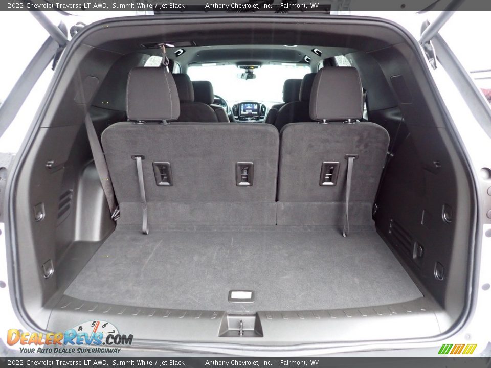 2022 Chevrolet Traverse LT AWD Summit White / Jet Black Photo #5