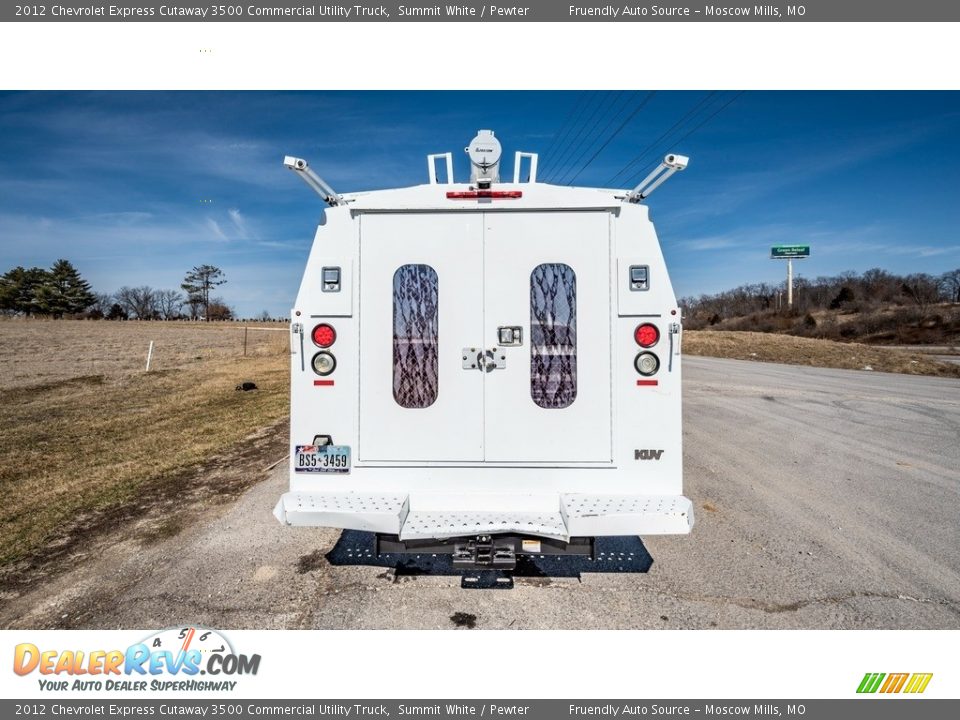 2012 Chevrolet Express Cutaway 3500 Commercial Utility Truck Summit White / Pewter Photo #8