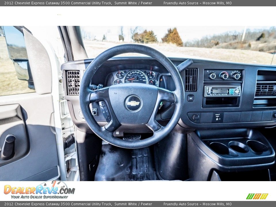 2012 Chevrolet Express Cutaway 3500 Commercial Utility Truck Summit White / Pewter Photo #16