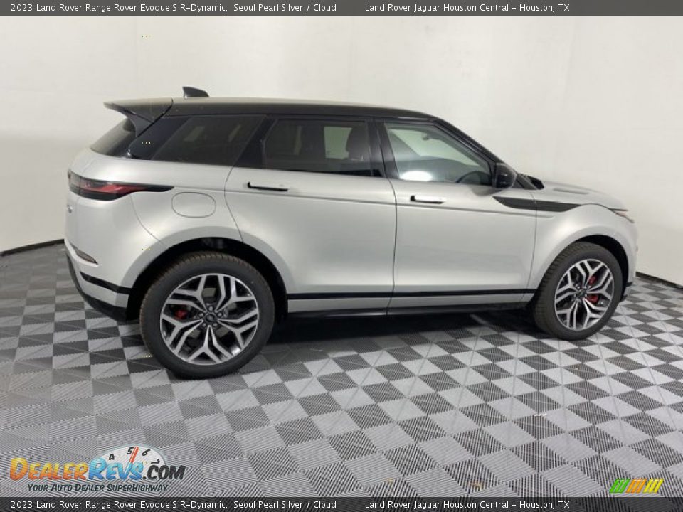 2023 Land Rover Range Rover Evoque S R-Dynamic Seoul Pearl Silver / Cloud Photo #11