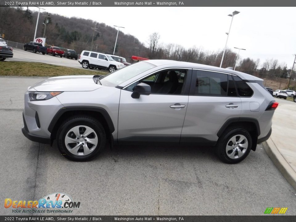 2022 Toyota RAV4 LE AWD Silver Sky Metallic / Black Photo #13