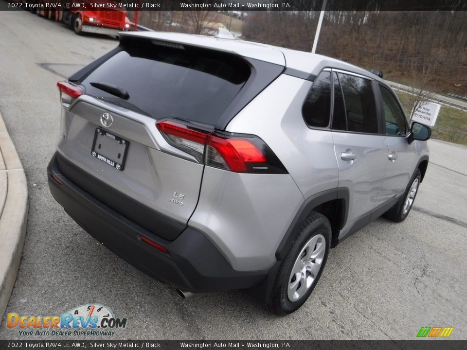 2022 Toyota RAV4 LE AWD Silver Sky Metallic / Black Photo #16