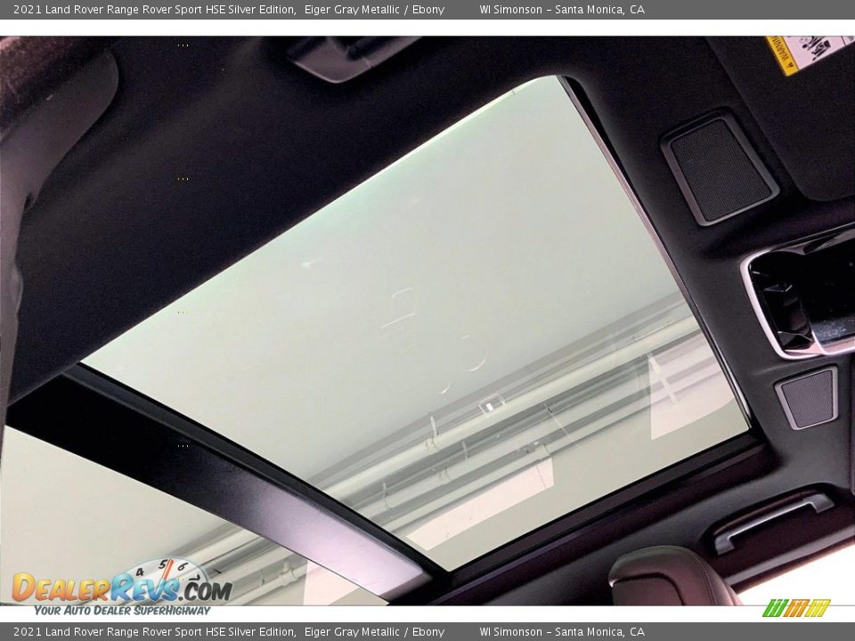 Sunroof of 2021 Land Rover Range Rover Sport HSE Silver Edition Photo #25