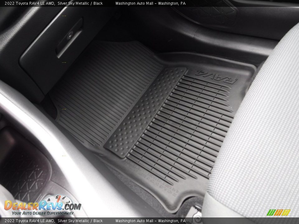 2022 Toyota RAV4 LE AWD Silver Sky Metallic / Black Photo #25