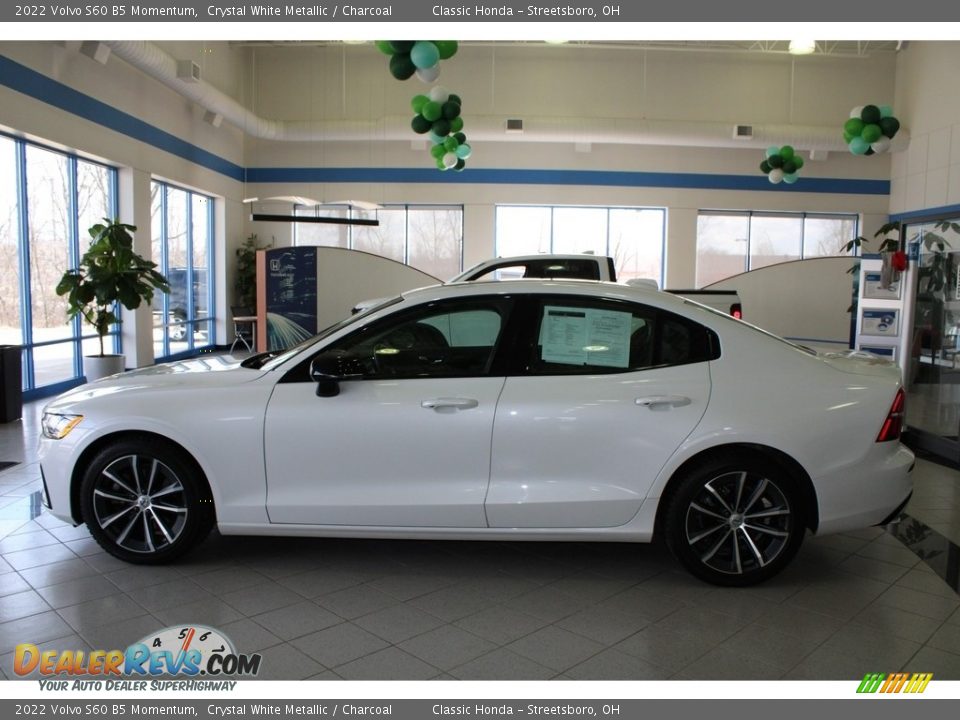 Crystal White Metallic 2022 Volvo S60 B5 Momentum Photo #10
