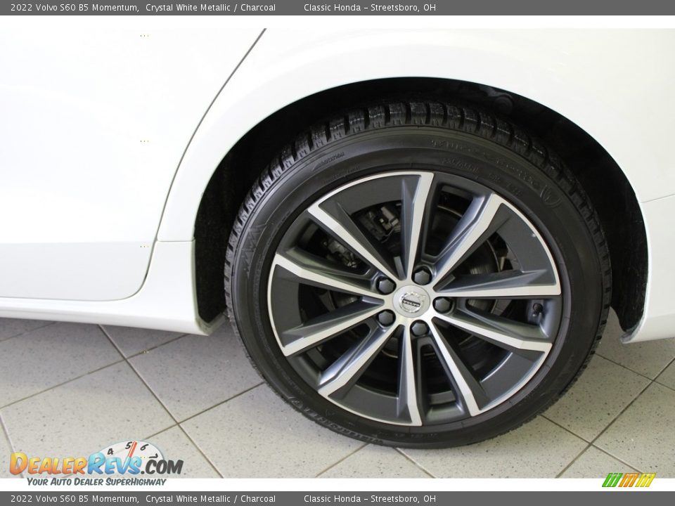 2022 Volvo S60 B5 Momentum Wheel Photo #11