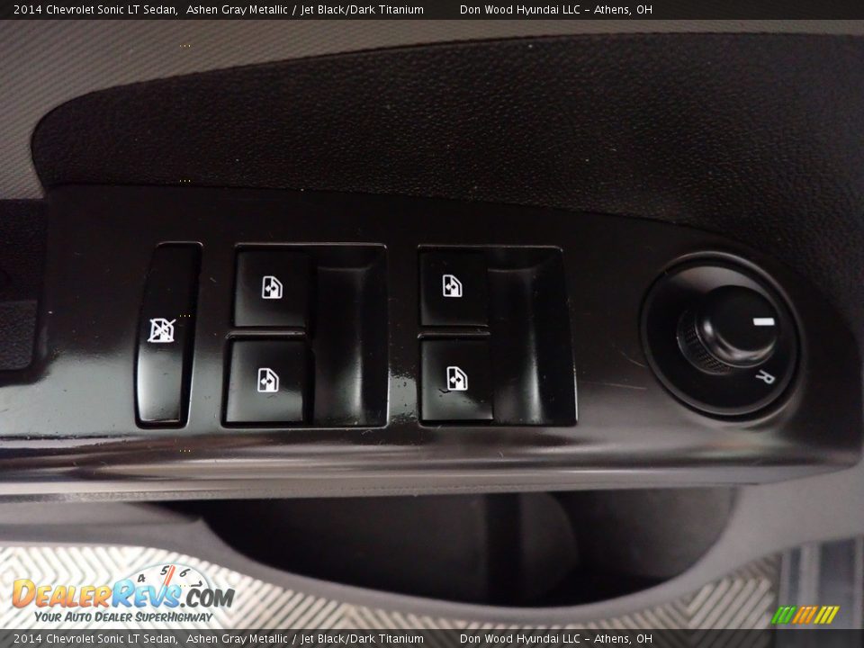 2014 Chevrolet Sonic LT Sedan Ashen Gray Metallic / Jet Black/Dark Titanium Photo #17