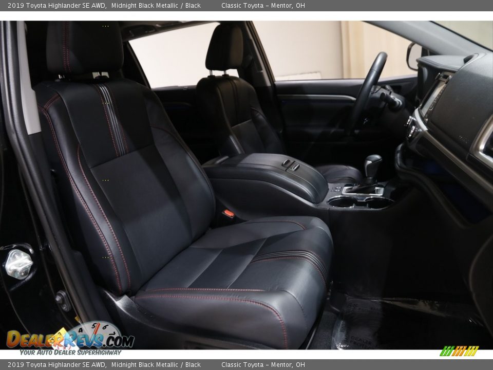 2019 Toyota Highlander SE AWD Midnight Black Metallic / Black Photo #17
