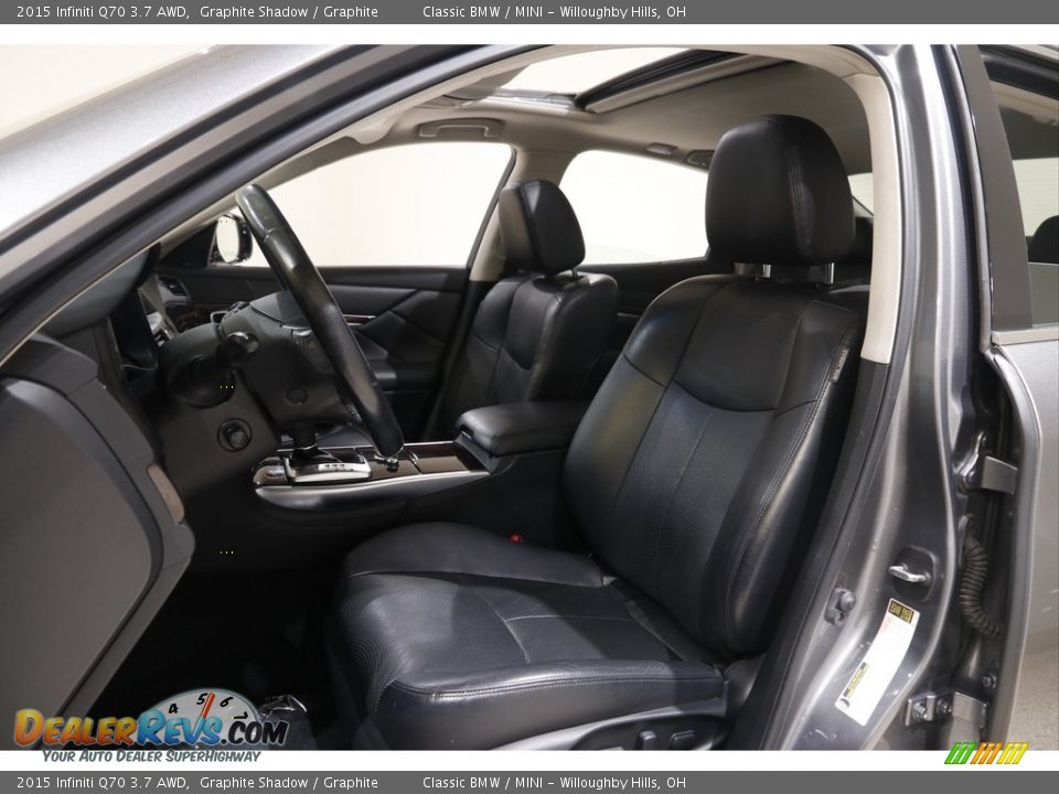 Front Seat of 2015 Infiniti Q70 3.7 AWD Photo #5