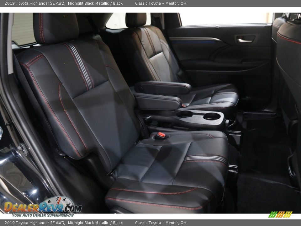 2019 Toyota Highlander SE AWD Midnight Black Metallic / Black Photo #18