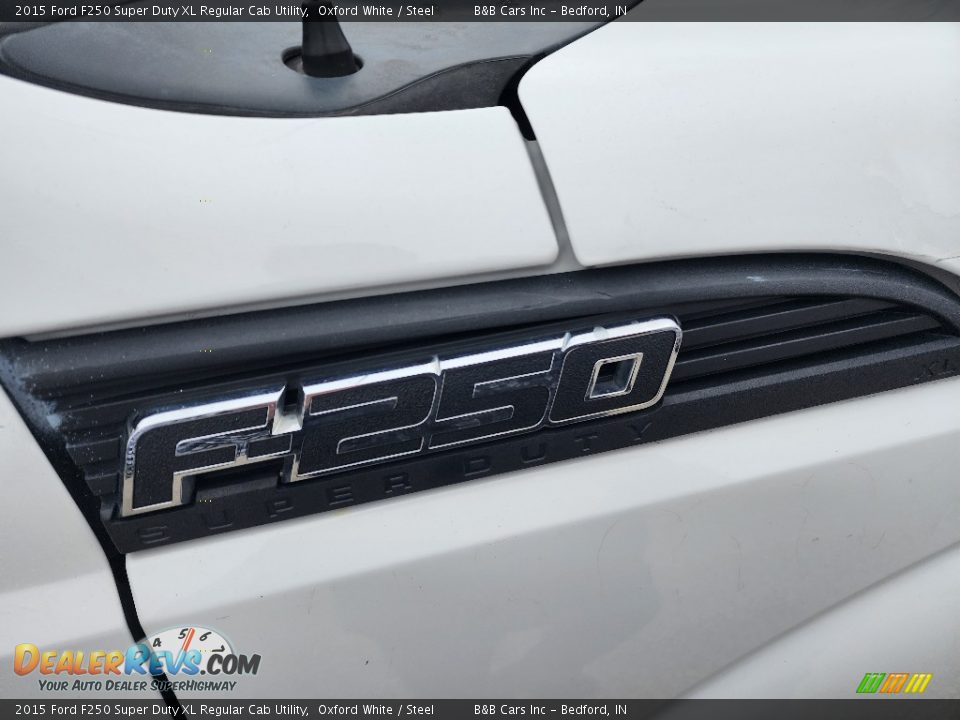 2015 Ford F250 Super Duty XL Regular Cab Utility Oxford White / Steel Photo #24
