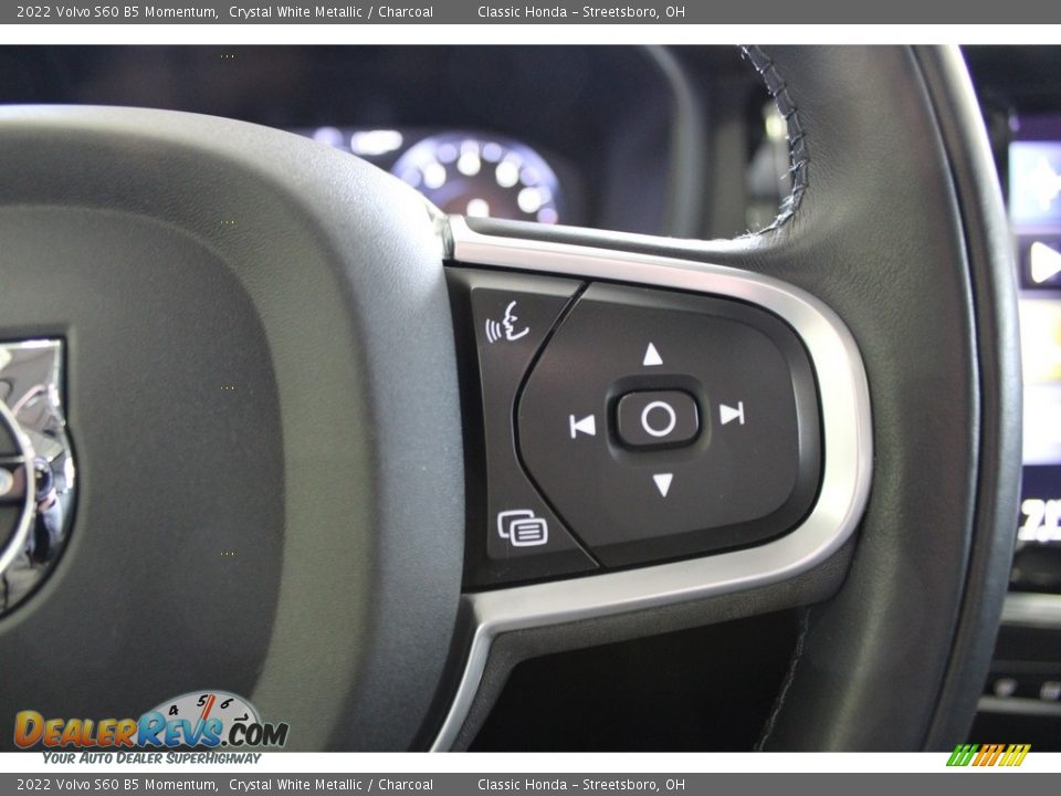 2022 Volvo S60 B5 Momentum Steering Wheel Photo #31