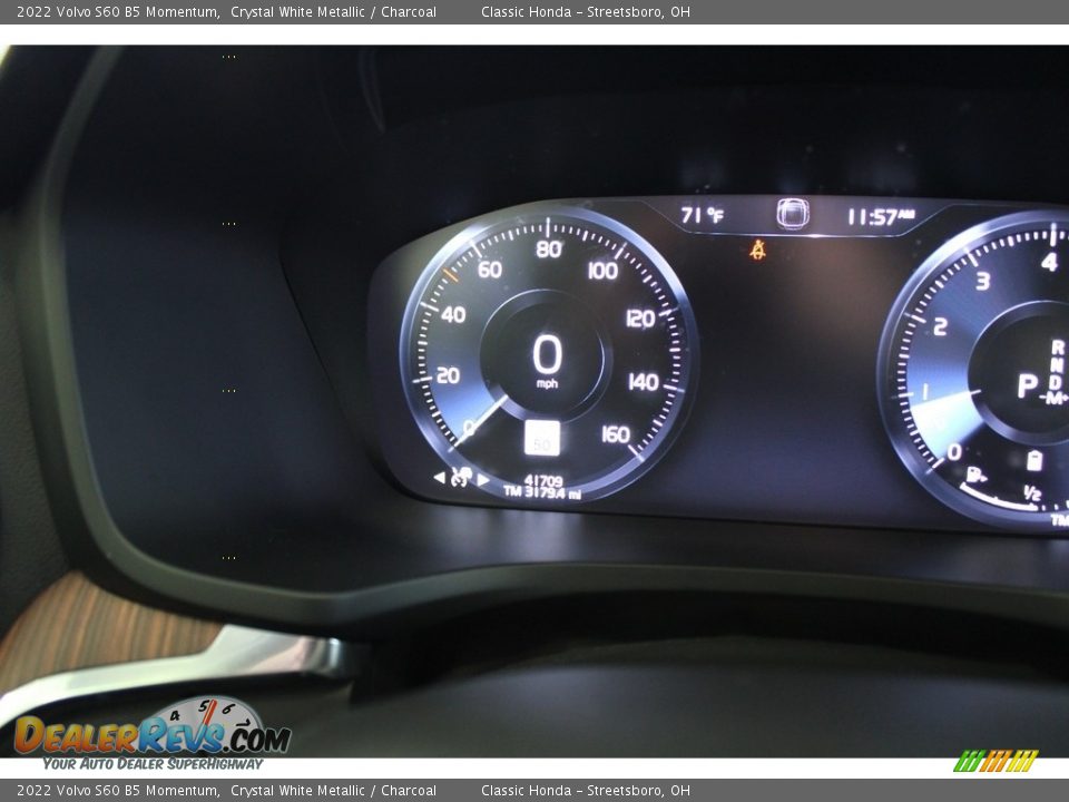 2022 Volvo S60 B5 Momentum Gauges Photo #32