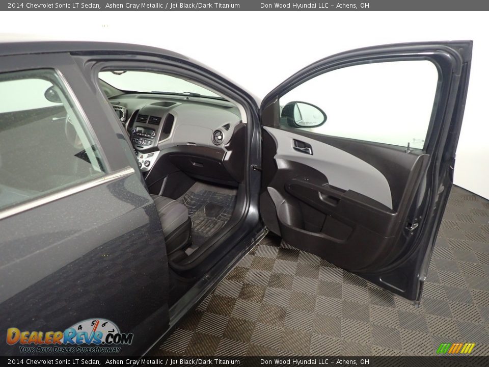 2014 Chevrolet Sonic LT Sedan Ashen Gray Metallic / Jet Black/Dark Titanium Photo #32