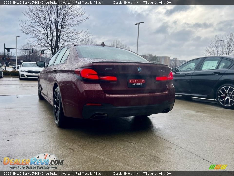 2023 BMW 5 Series 540i xDrive Sedan Aventurin Red Metallic / Black Photo #3