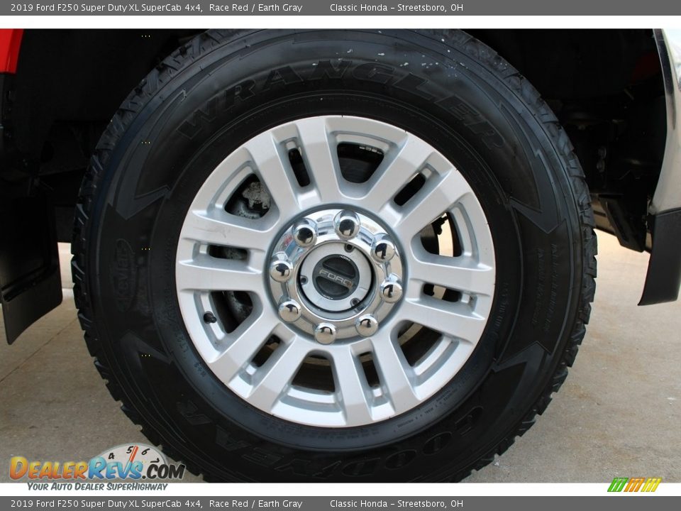 2019 Ford F250 Super Duty XL SuperCab 4x4 Race Red / Earth Gray Photo #5