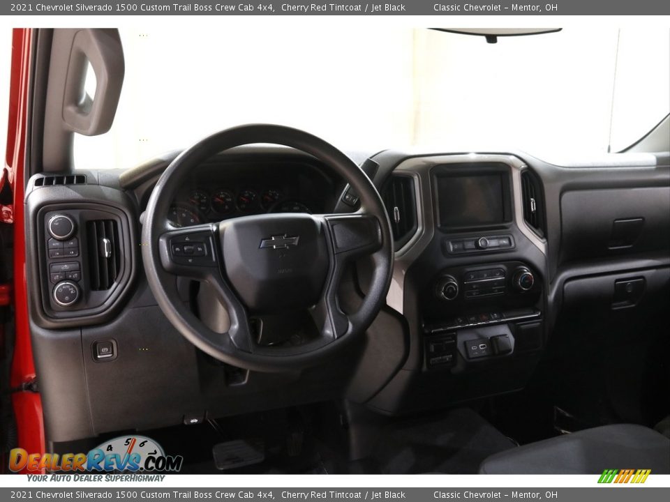 Dashboard of 2021 Chevrolet Silverado 1500 Custom Trail Boss Crew Cab 4x4 Photo #7