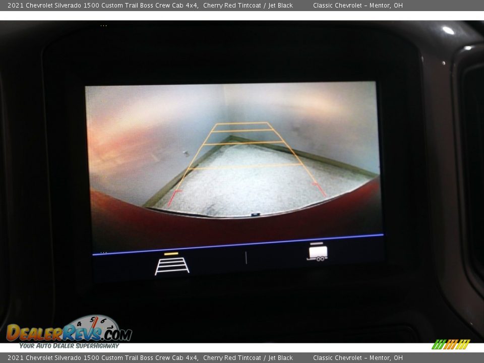 Controls of 2021 Chevrolet Silverado 1500 Custom Trail Boss Crew Cab 4x4 Photo #13