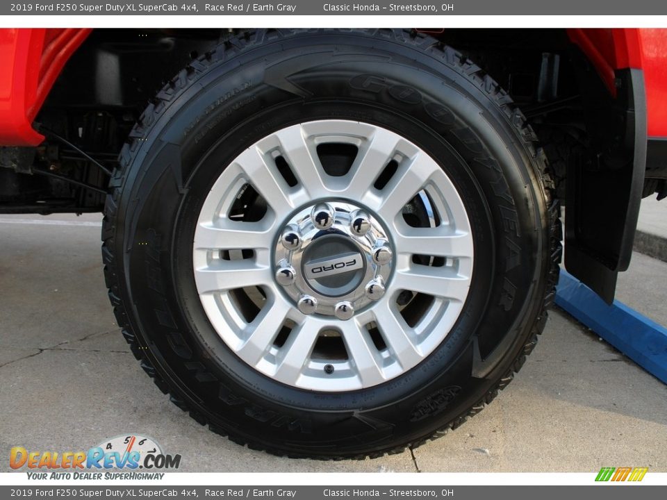 2019 Ford F250 Super Duty XL SuperCab 4x4 Race Red / Earth Gray Photo #12